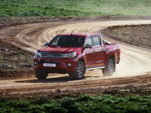 Toyota Hilux (8) (2015-now days) Pick Up